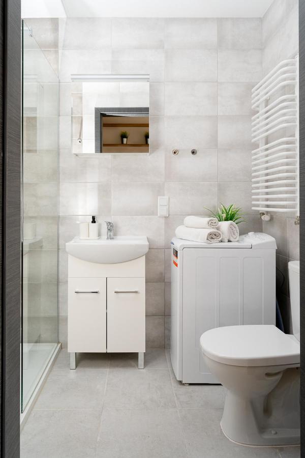 Easy Rent Apartments - Smart 708 Lublin Buitenkant foto